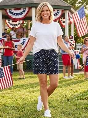 Caribbean Joe navy with white star shorts